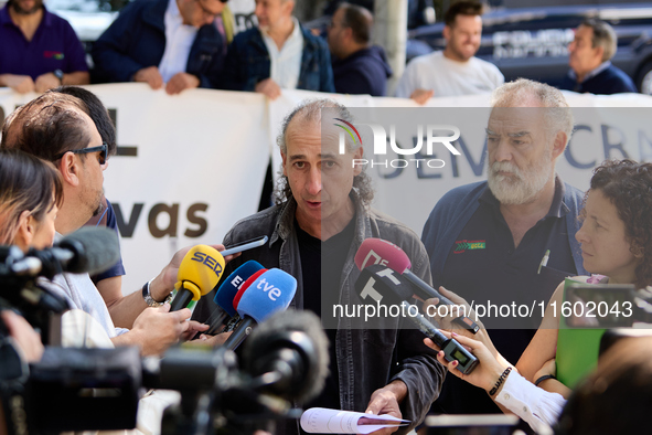 Jesus Manuel Gonzalez and The Union de Uniones de Agricultores y Ganaderos hold a rally in front of the European Commission building in Madr...