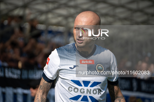 Deniss Rakels participates in the game between Hutnik Krakow and Resovia Rzeszow in Krakow, Poland, on September 22, 2024. Betclic 2 Liga, P...