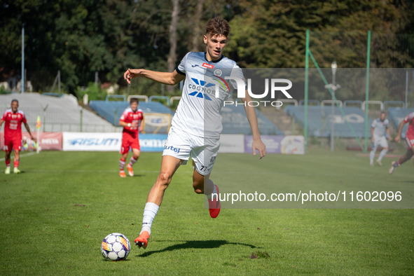 Michal Glogowski participates in the game between Hutnik Krakow and Resovia Rzeszow in Krakow, Poland, on September 22, 2024. Betclic 2 Liga...