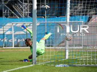 Goalkeeper Dorian Fratczak plays during the game between Hutnik Krakow and Resovia Rzeszow in Krakow, Poland, on September 22, 2024. Betclic...