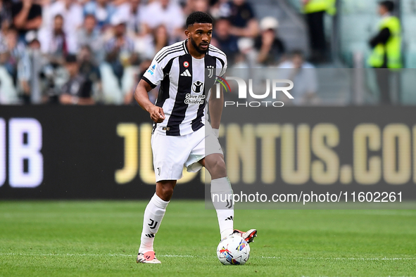 Gleison Bremer of Juventus during the Serie A match between Juventus and Napoli at Allianz Stadium in Turin, Italy, on September 21, 2024. 