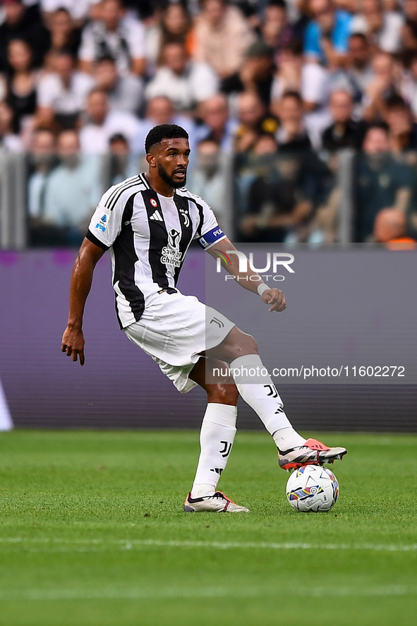 Gleison Bremer of Juventus during the Serie A match between Juventus and Napoli at Allianz Stadium in Turin, Italy, on September 21, 2024. 