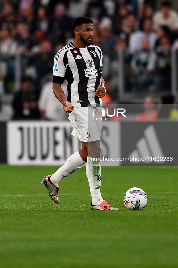 Gleison Bremer of Juventus during the Serie A match between Juventus and Napoli at Allianz Stadium in Turin, Italy, on September 21, 2024. 