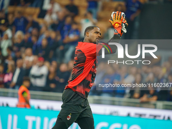 Mike Maignan during FC Internazionale against AC Milan, Serie A, at Giuseppe Meazza Stadium in Milan, Italy, on September 22, 2024. (