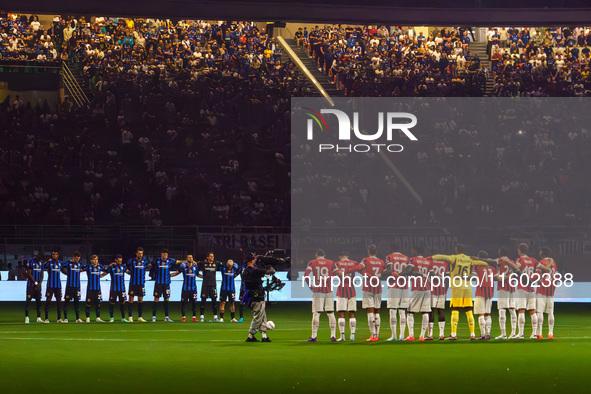 The teams of AC Milan and FC Inter play during the Serie A match at Giuseppe Meazza Stadium in Milan, Italy, on September 22, 2024. 