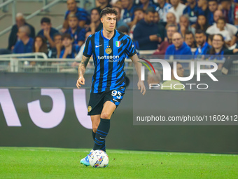 Alessandro Bastoni during FC Internazionale against AC Milan, Serie A, at Giuseppe Meazza Stadium in Milan, Italy, on September 22, 2024. (