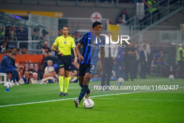 Denzel Dumfries during FC Internazionale against AC Milan, Serie A, at Giuseppe Meazza Stadium in Milan, Italy, on September 22, 2024. 