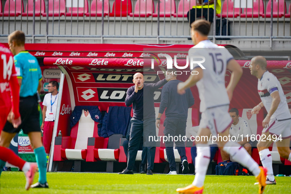 Vincenzo Italiano (head coach of Bologna FC 1909) during AC Monza against Bologna FC 1909, Serie A, at U-Power Stadium in Monza, Italy, on S...