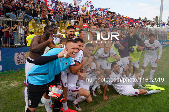 The team of Bologna FC 1909 celebrates their win during the match between AC Monza and Bologna FC 1909, Serie A, at U-Power Stadium in Monza...