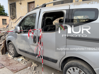 People dig through the rubble of a building that collapses in Saviano, near Naples, on Sunday morning. According to initial reconstructions,...