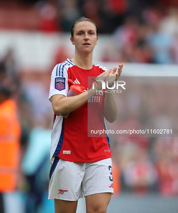 Lotte Wubben-Moy thanks fans after the Barclays FA Women's Super League match between Arsenal and Manchester City at the Emirates Stadium in...