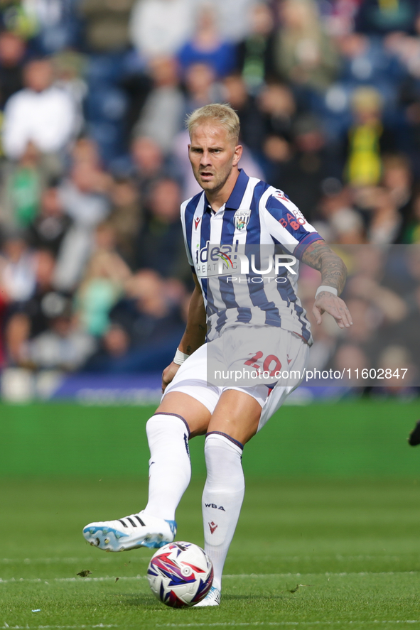 Uros Racic of West Bromwich Albion during the Sky Bet Championship match between West Bromwich Albion and Plymouth Argyle at The Hawthorns i...