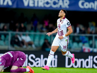 Che' Adams of Torino FC celebrates after scoring third goal during the Serie A Enilive match between Hellas Verona and Torino FC at Stadio M...