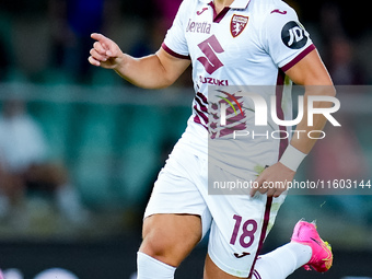 Che' Adams of Torino FC celebrates after scoring third goal during the Serie A Enilive match between Hellas Verona and Torino FC at Stadio M...