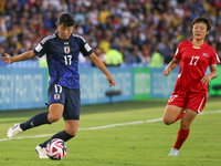 Uno Shigaraki of Japan controls the ball during the FIFA U-20 Women's World Cup Colombia 2024 final match between Korea DPR and Japan at El...