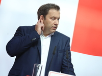 Lars Klingbeil, co-leader of the German Social Democrats, and Dietmar Woidke attend a press conference at SPD federal headquarters after the...