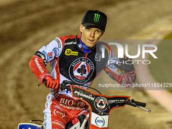 Dan Bewley of Belle Vue Aces rides on the parade lap during the Rowe Motor Oil Premiership Grand Final 1st Leg between Belle Vue Aces and Le...