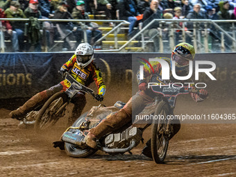 Leicester Lions' Sam Hagon in yellow leads Leicester Lions' Richard Lawson in white during the Rowe Motor Oil Premiership Grand Final 1st Le...