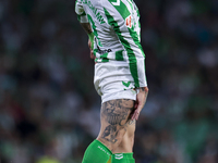 Chimy Avila of Real Betis controls the ball during the La Liga EA Sports match between Real Betis and RCD Mallorca at Benito Villamarin in S...