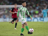 Chimy Avila of Real Betis controls the ball during the La Liga EA Sports match between Real Betis and RCD Mallorca at Benito Villamarin in S...