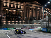 Franco Colapinto of Williams Racing competes during the Formula 1 Singapore Grand Prix on the Marina Bay Circuit in Singapore, from Septembe...