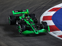 Guanyu Zhou of Stake F1 Team drives the Sauber C44 during the Formula 1 Singapore Grand Prix 2024 on the Marina Bay Circuit in Singapore, fr...