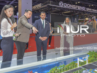 The Deputy Minister of Economic Affairs of the Ministry of Economic Affairs of the United Arab Emirates (UAE) visits the exhibition hall at...