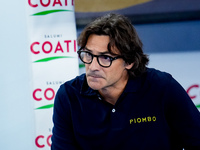 Paolo Vanoli head coach of Torino FC looks on during the Serie A Enilive match between Hellas Verona and Torino FC at Stadio Marcantonio Ben...