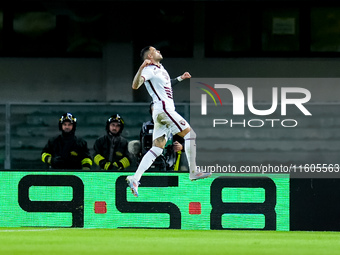 Antonio Sanabria of Torino FC celebrates after scoring first goal during the Serie A Enilive match between Hellas Verona and Torino FC at St...