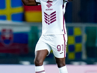 Duvan Zapata of Torino FC celebrates after scoring second goal during the Serie A Enilive match between Hellas Verona and Torino FC at Stadi...