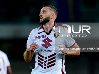 Sebastian Walukiewicz of Torino FC during the Serie A Enilive match between Hellas Verona and Torino FC at Stadio Marcantonio Bentegodi on S...