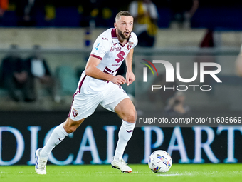 Sebastian Walukiewicz of Torino FC during the Serie A Enilive match between Hellas Verona and Torino FC at Stadio Marcantonio Bentegodi on S...