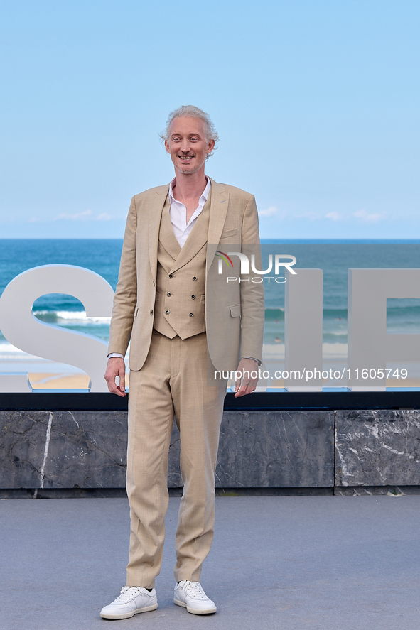 Bruno Gouery attends the Photocall of ''Modi, Three Days on the Wing of Madness'' during the 72nd San Sebastian International Film Festival...