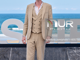 Bruno Gouery attends the Photocall of ''Modi, Three Days on the Wing of Madness'' during the 72nd San Sebastian International Film Festival...