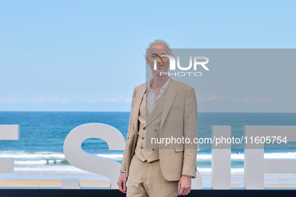 Bruno Gouery attends the Photocall of ''Modi, Three Days on the Wing of Madness'' during the 72nd San Sebastian International Film Festival...