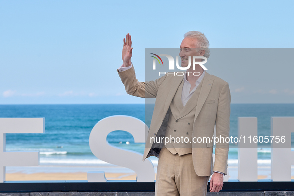 Bruno Gouery attends the Photocall of ''Modi, Three Days on the Wing of Madness'' during the 72nd San Sebastian International Film Festival...