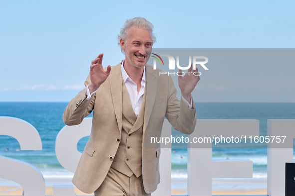 Bruno Gouery attends the Photocall of ''Modi, Three Days on the Wing of Madness'' during the 72nd San Sebastian International Film Festival...