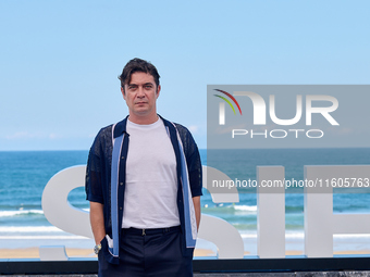 Riccardo Scarmarcio attends the photocall of Modi, Three Days on the Wing of Madness during the 72nd San Sebastian International Film Festiv...