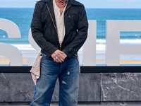 Johnny Depp attends the photocall of ''Modi, Three Days on the Wing of Madness'' during the 72nd San Sebastian International Film Festival i...