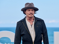 Johnny Depp attends the photocall of ''Modi, Three Days on the Wing of Madness'' during the 72nd San Sebastian International Film Festival i...