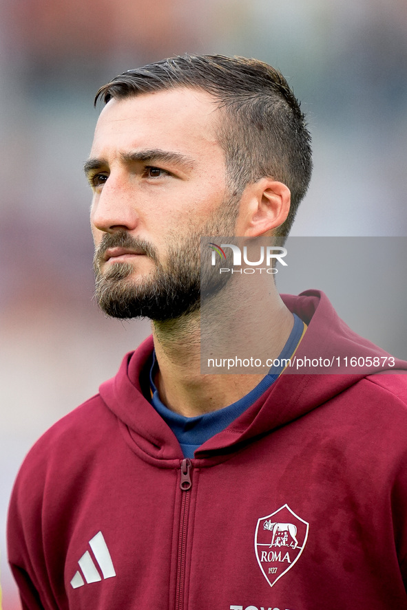 Bryan Cristante of AS Roma looks on during the Serie A Enilive match between AS Roma and Udinese Calcio at Stadio Olimpico on September 22,...