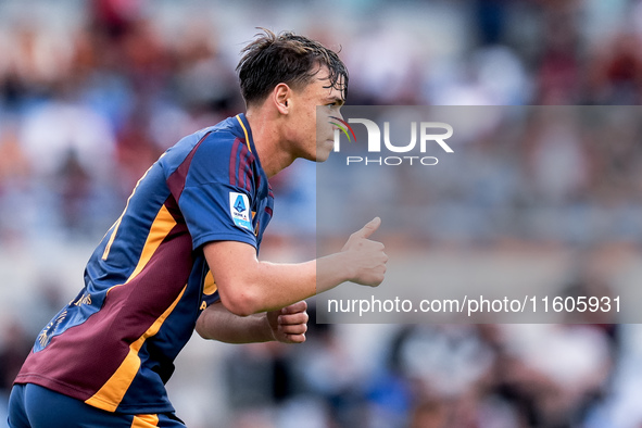 Niccolo' Pisilli of AS Roma gestures during the Serie A Enilive match between AS Roma and Udinese Calcio at Stadio Olimpico on September 22,...