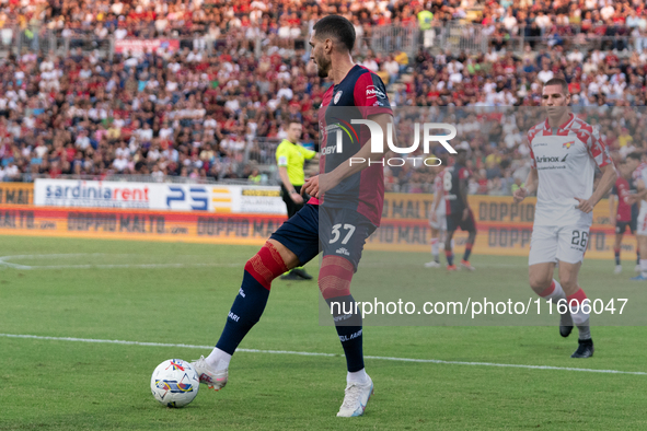 Paulo Azzi (#37 Cagliari Calcio) during the Italy Cup Frecciarossa match between Cagliari Calcio and US Cremonese in Italy on September 24,...