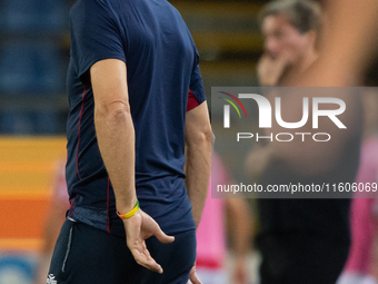 Davide Nicola coaches Cagliari Calcio during the Italy Cup Frecciarossa match between Cagliari Calcio and US Cremonese in Italy, on Septembe...