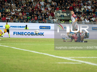 Gianluca Lapadula (#9 Cagliari Calcio) scores a goal during the Italy Cup Frecciarossa match between Cagliari Calcio and US Cremonese in Ita...