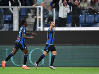 Davide Zappacosta of Atalanta BC celebrates after a goal during the Italian Serie A football match between Atalanta BC and Calcio Como in Be...