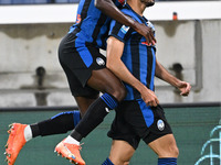 Davide Zappacosta of Atalanta BC celebrates after a goal during the Italian Serie A football match between Atalanta BC and Calcio Como in Be...