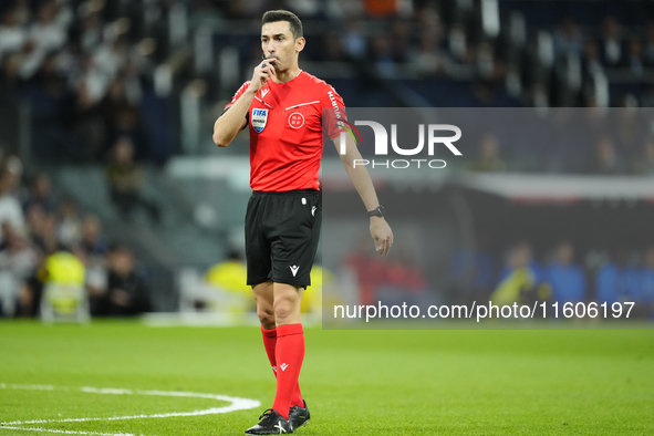 Referee Alejandro Muñiz Ruiz during the La Liga match between Real Madrid CF and Deportivo Alavés at Estadio Santiago Bernabeu on September...