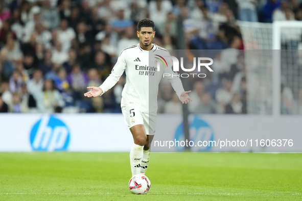 Jude Bellingham central midfield of Real Madrid and England during the La Liga match between Real Madrid CF and Deportivo Alavés at Estadio...