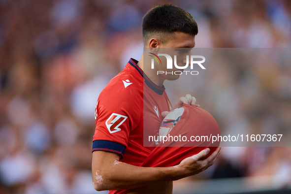 Abel Bretones of CA Osasuna holds the ball during the LaLiga EA Sports match between Valencia CF and CA Osasuna at Mestalla stadium in Valen...